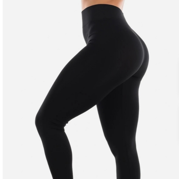 Women's Black Leggings - Picture 2 of 7